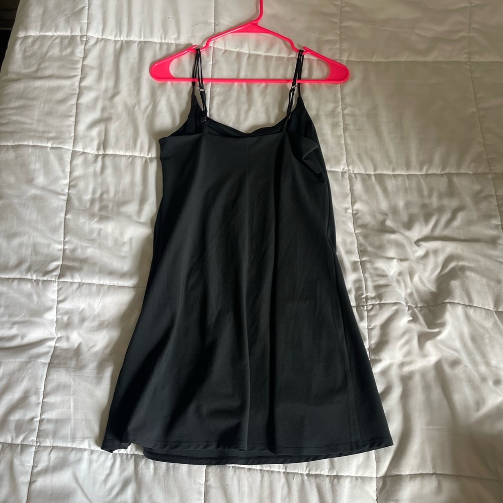 Black Abercrombie traveler dress